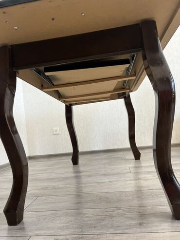 Sifarişlə mebel: Qonaq otağı üçün, Transformer, Dördbucaq masa, 6 stul
