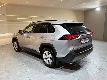 родар: Toyota RAV4: 2019 г., 2 л, Автомат, Бензин, Кроссовер — 8