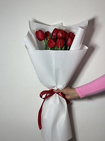 Букеты из живых цветов: Букет тюльпанов “Микс” - Состав: тюльпаны премиум-класса в яркой — 11