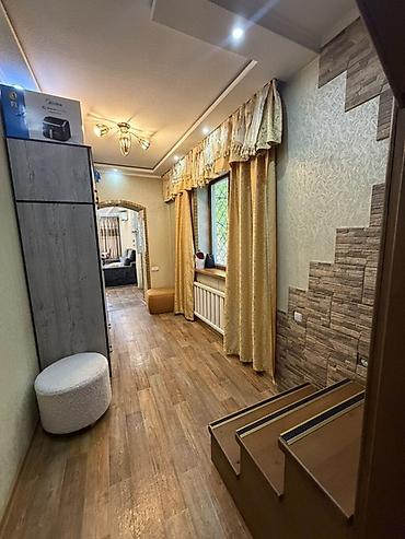 2этаж: 🏡Продаётся 4-комн.2-этаж дом р/н Аламединского рынка! 📐 Площадь дома — 6