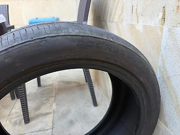 orta panel: İşlənmiş Şin Goodride 235 / 45 / R 19 — 4
