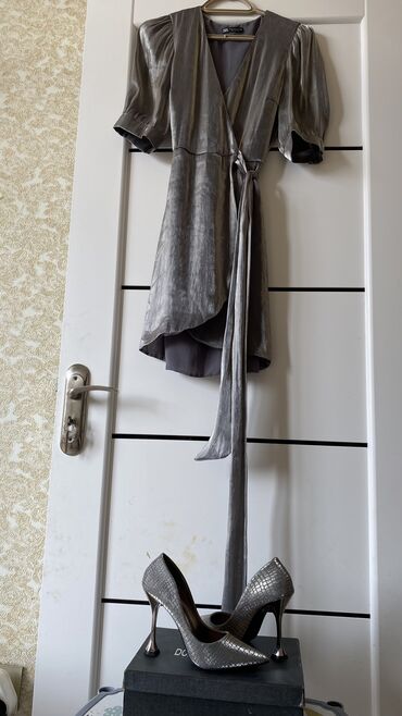 Tuflilər: Tuflilər, Ölçü: 37, rəng - Gümüşü, Yeni — 2