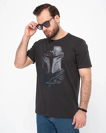 Футболки: Продаю комплект из трёх стильных футболок в отличном состоянии — 8