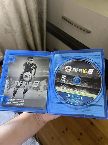 pc disk: Məhsul: FIFA 16 – PS4 (disk versiyası, rəsmi Blu‑ray) Təsvir: - — 2