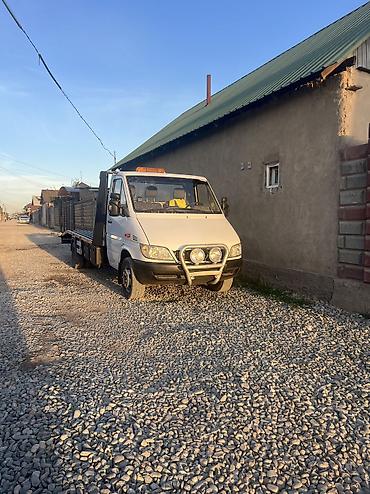 Эвакуатор, Mercedes-Benz, 2002 г., Ломаная at lalafo.kg Эвакуатор, Mercedes-Benz, 2002 г., Ломаная