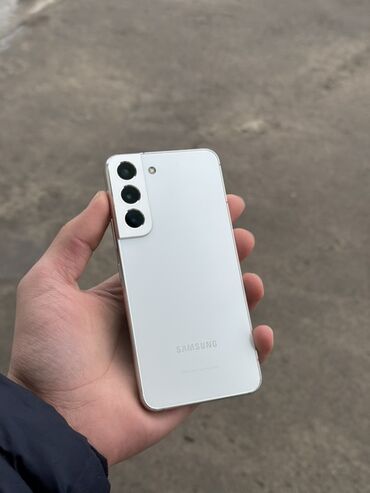 холодильник заморозка: Samsung Galaxy S22, түсү - Ак