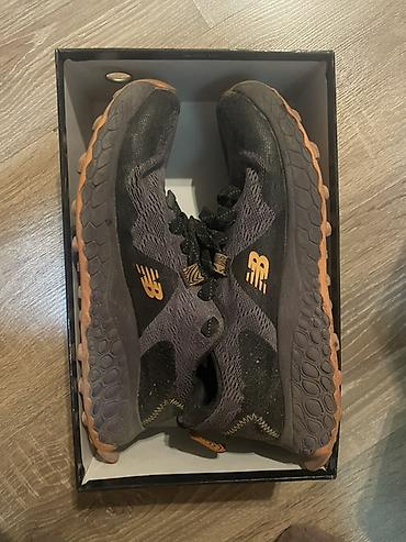 Мужские кроссовки, 36.5, New Balance, Б/у, цвет - Черный