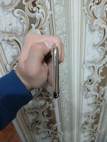 Apple iPhone: IPhone Xs, Б/у, 256 ГБ, Золотой, 76 % — 6