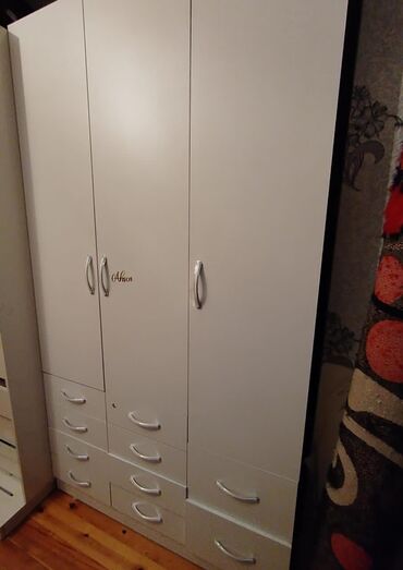 metbex ucun skaf: Гардеробный шкаф