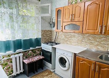 Продажа квартир: 1 комната, 30 м², 11 мкр 104 серия, 1 этаж, Старый ремонт — 2