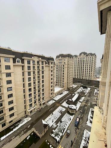 Продажа квартир: 3 комнаты, 137 м², Элитка — 2