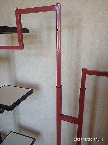 Mağaza avadanlığı: Ofis və ev mağaza üçün vitrin,, dibçək qoymaqda olur,,, sökülüb — 5