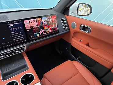 Lixiang: Lixiang L9: 2025 г., 1.5 л, Автомат, Гибрид, Кроссовер — 12