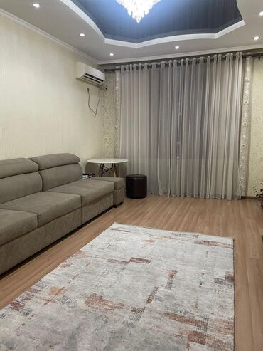 долгосрочная квартира восток 5: 3 комнаты, 88 м², 106 серия улучшенная, 3 этаж, Евроремонт