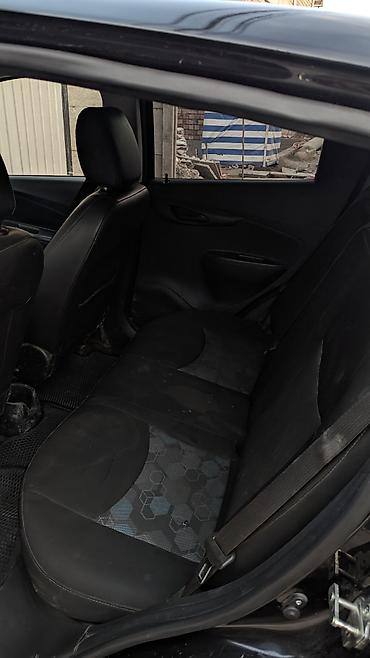 shevrolet lacetti: Chevrolet Spark: 2017 г., 1 л, Автомат, Бензин — 7