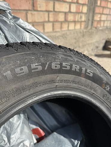 зимы: Зимняя шина Kapsen195/65 R15 Срочно продаю. Липучки. Покупал новый в — 4