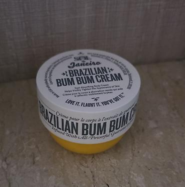 it sekis: Sol de Janeiro Brazilian Bum Bum Cream – sürətlə hopan bədən kremi (75 — 1