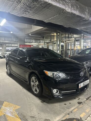 Toyota: Toyota Camry: 2013 г., 2.5 л, Типтроник, Бензин, Седан