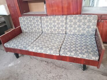 шкаф для одежды токмок: Прямой диван, Б/у, Triple-seater