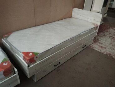 Односпальные кровати: Односпальная кровать, Новый, С матрасом, длина - 190 см — 14