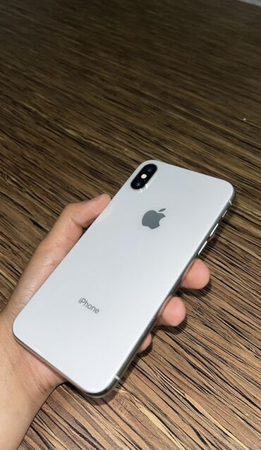 Apple iPhone: IPhone X, 64 GB, Gümüşü, Face ID