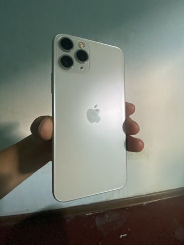 списанные айфоны бесплатно: IPhone 11 Pro, Б/у, 64 ГБ, White Titanium, Защитное стекло, Чехол, 78 %