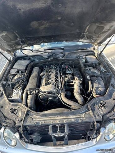 Mercedes-Benz: Mercedes-Benz E 270: 2.7 l. | 2003 έ. Λιμουζίνα — 17