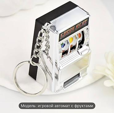 Bijuteriya: Məhsul: Mini “Lucky Slot” meyvəli oyun avtomatı açarlıq - Dizayn — 1