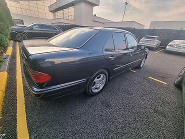 Mercedes-Benz E-Class: 1998 г., 0.2 - engine capacity л, Кол менен иштөөчү, Бензин, Седан — 4