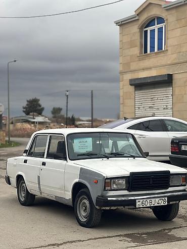VAZ (LADA): VAZ 2107, 1999-cu il buraxılış - Ağ rəng, 4 qapılı sedan - Mexaniki — 5