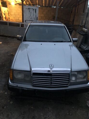 тормозные диски мерседес 210: Mercedes-Benz W124: 1992 г., 2 л, Механика, Бензин, Седан