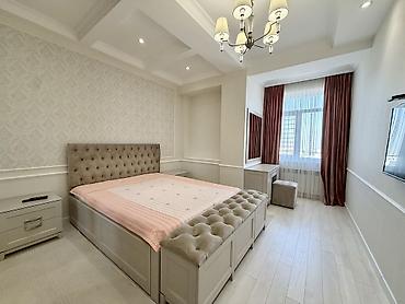 3 комнаты, Агентство недвижимости, Без животных, от 1 года