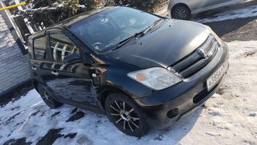 тайта ист: Toyota ist: 2004 г., 1.3 л, Автомат, Газ, Седан