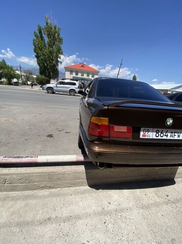 BMW: BMW 5 series: 1990 г., 0.3 л, Механика, Бензин, Седан — 8