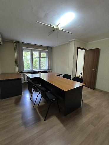 Продажа коммерческой недвижимости: Продажа офисов 60 м², С ремонтом, Многоэтажное здание, 1 этаж — 3