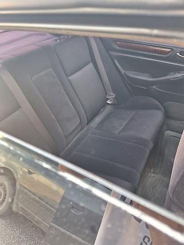 Продажа авто: Honda Accord: 2001 г., 1.8 л, Механика, Бензин, Седан — 7