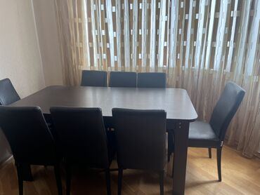 Taburetlər: Qonaq otağı üçün, Açılmayan, Dördbucaq masa, 8 stul
