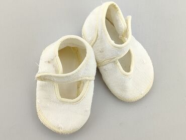 biale buty sportowe: Buciki niemowlęce