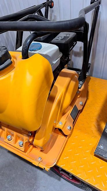 вибраторы: Виброплита бензиновая Plate Compactor C90 Характеристики с шильдика — 2