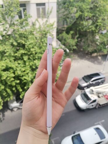 stylus pen: 1 ay istifadə edilib, yeni kimidir, heç bir problemi yoxdur, zaryatka