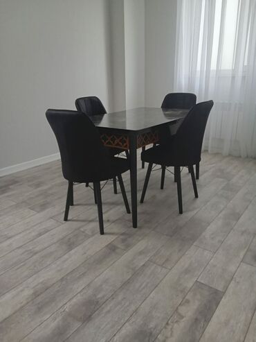 Masa və oturacaq dəstləri: Mətbəx üçün, Yeni, Açılan, Dördbucaq masa, 4 stul — 5