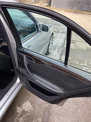 Mercedes-Benz: Mercedes-Benz E-Class: 2001 г., 4.3 л, Автомат, Бензин, Седан — 6