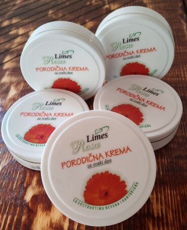 balea krema sa vitaminom c: Svakoj porodici je potrebna jedna porodicna krema😊 Melem za gde god