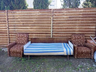 hamam mebelleri: 2 kreslo 1 divan