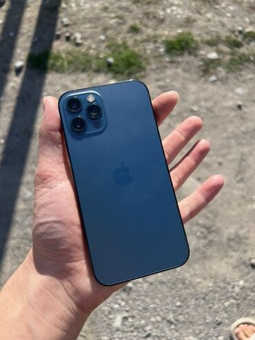 iphone xr pro: IPhone 12 Pro, Б/у, 128 ГБ, Pacific Blue, Чехол, 67 %