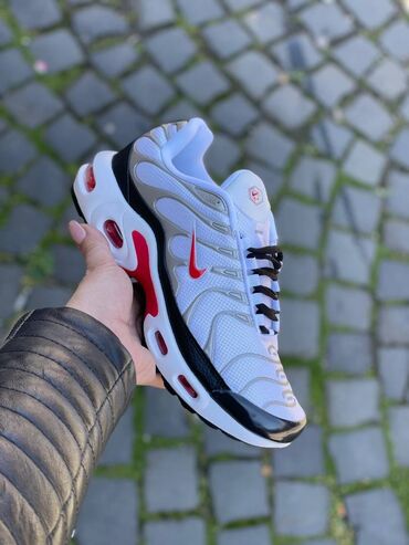 tn papuce: Nike air max tn patike

Novo
Brojevi 36 do 46