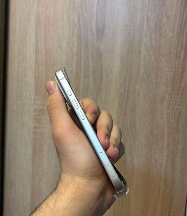8 gb ram: İPhone17 satılır təcili 99 pil 2900 manat əlaqə üçün vaccap nomresinə — 2