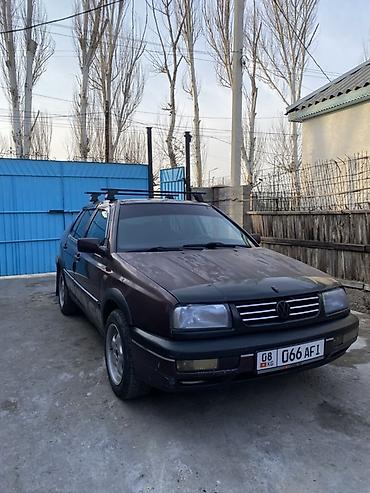 devo matiz: Volkswagen Vento: 1996 г., 1.8 л, Механика, Бензин, Седан — 1