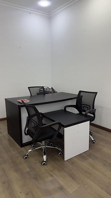 Ofis mebeli komplekt şəkildə cəmi 1250 AZN-ə satılır. Təcili olduğu