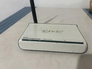 Модемы и сетевое оборудование: Wi‑Fi роутер Tenda W311R - Беспроводной стандарт: Wireless‑N — 2